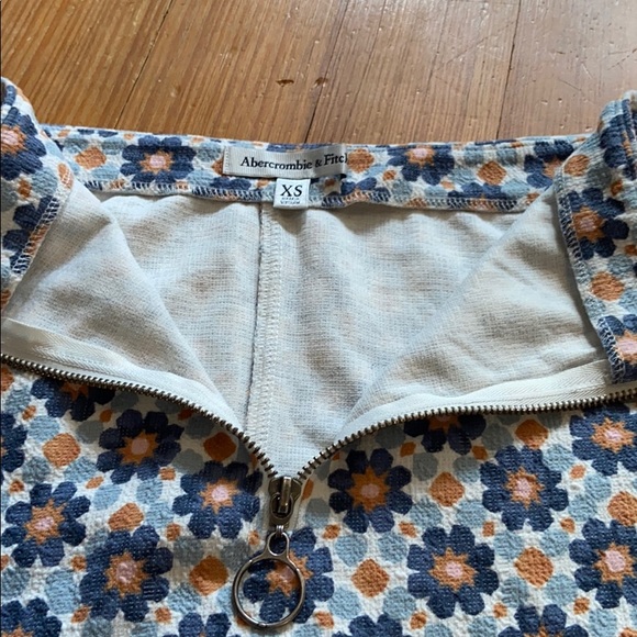 nwot abercrombie and fitch floral skirt - Picture 3 of 4